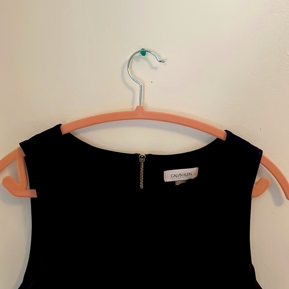 Classy Calvin Klein tie waist hem black dress - Picture 2 of 6